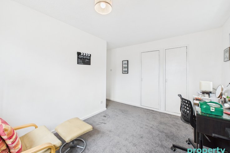 P2882: Cleland Place, East Kilbride, South Lanarkshire