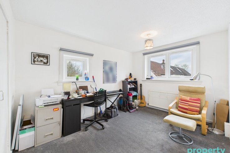 P2882: Cleland Place, East Kilbride, South Lanarkshire