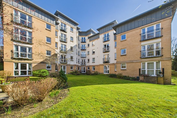 P2904: Kittoch Court, East Kilbride, South Lanarkshire