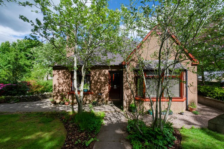 Property For Sale in Aberdeen Property to Buy in Aberdeen Gilson