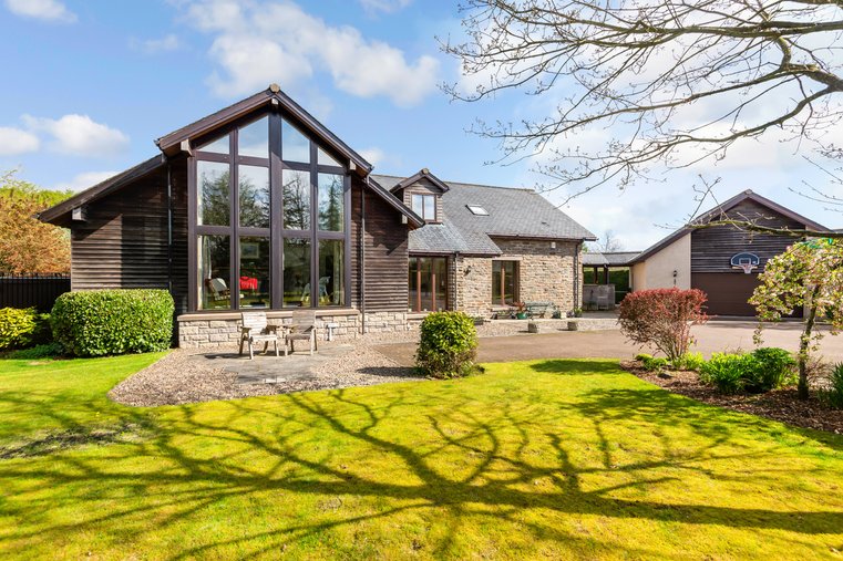 Property For Sale in Dundee Propert to Buy in Dundee Gilson Gray LLP