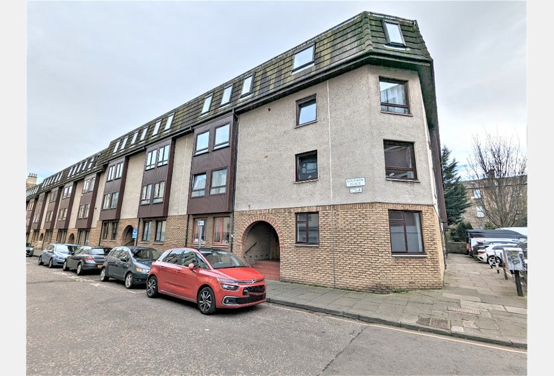 Lochrin Place