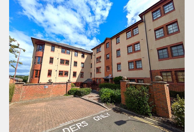Orchard Brae Avenue