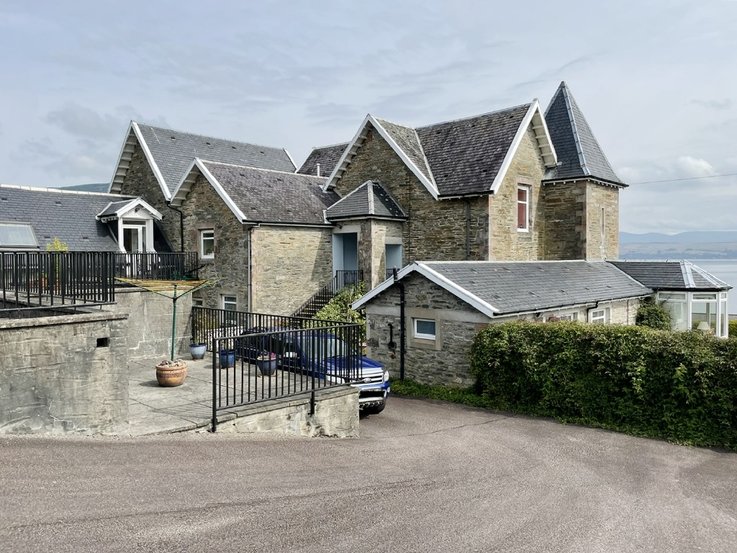 3 Dunivard,  Eccles Road, Hunters quay, Dunoon