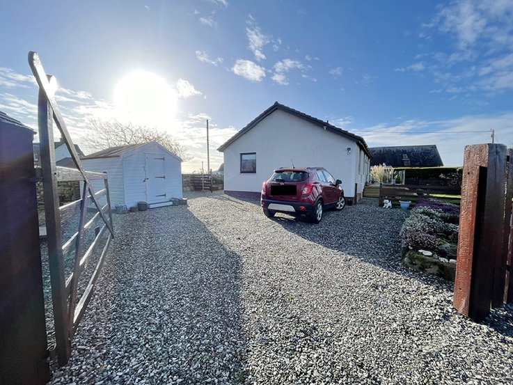 Eriskay,  Toward Point, Toward