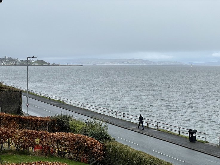 7 Tigh Na Cladach,  Bullwood Road, Dunoon
