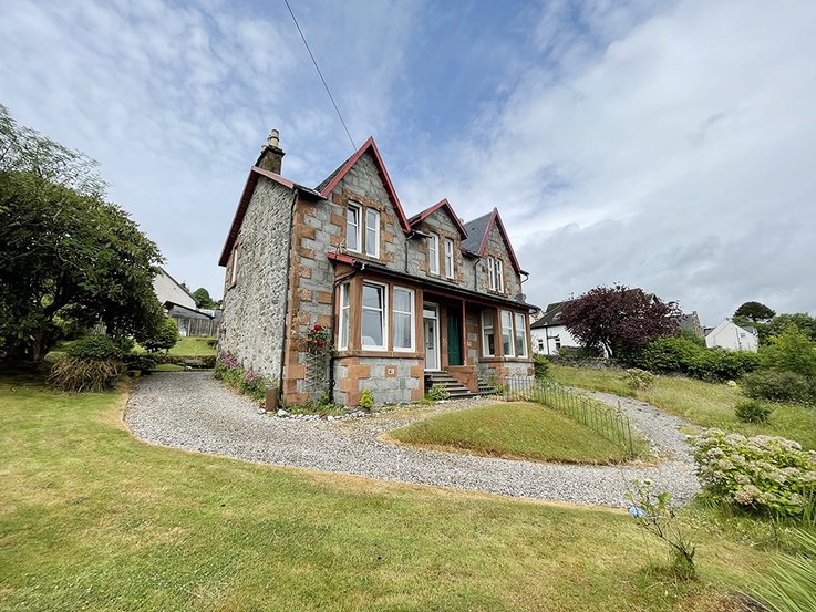 Rowantree,  High Road, Kames, Tighnabruaich
