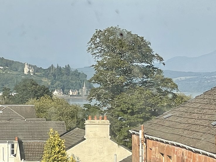 Flat 2/1,  1 Victoria Crescent, Kirn Brae, Kirn, Dunoon