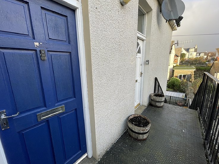 48c Edward Street Waterside Property