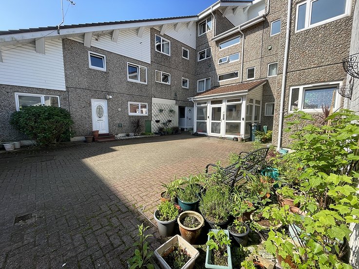 112 Fairhaven Waterside Property