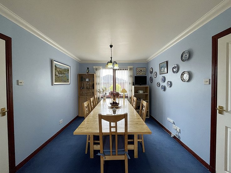 6 Dhalling Park, Kirn, Dunoon