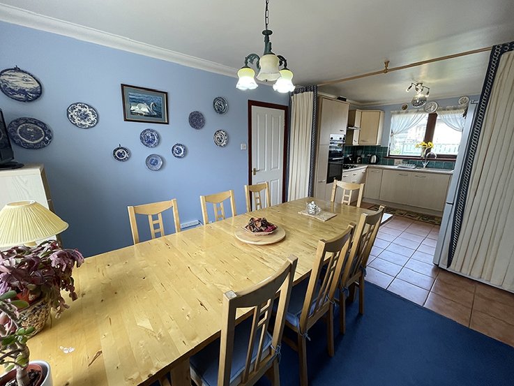 6 Dhalling Park, Kirn, Dunoon