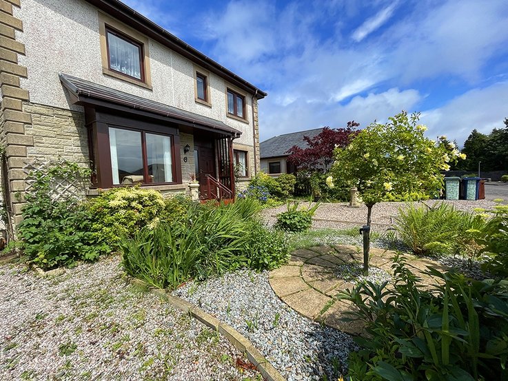 6 Dhalling Park, Kirn, Dunoon