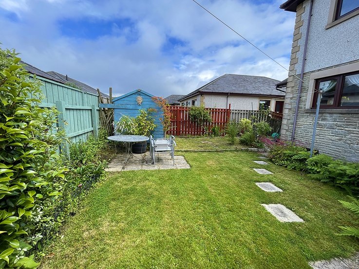 6 Dhalling Park, Kirn, Dunoon