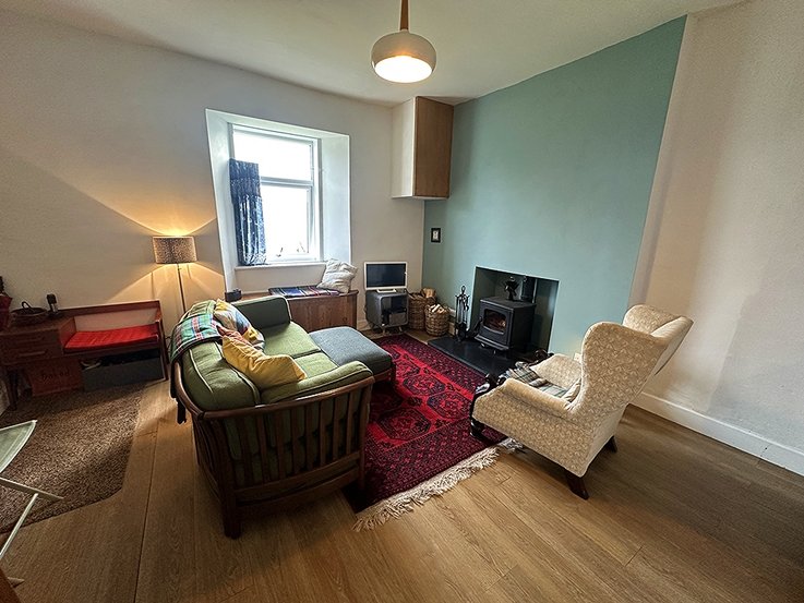 11 Shore Cottages, Kames, Tighnabruaich