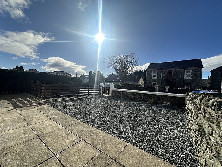 86 Auchamore Road, Dunoon