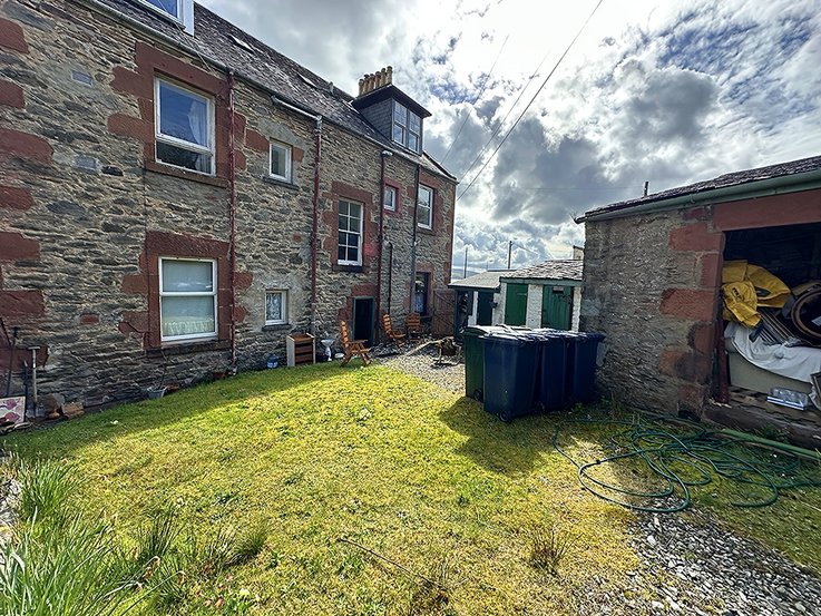 1 Ardencraig,  Shore Road, Kames, Tighnabruaich