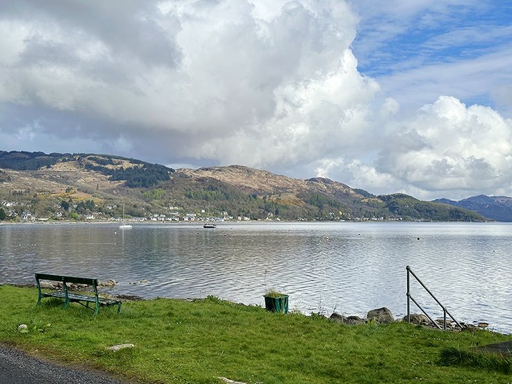 1 Ardencraig,  Shore Road, Kames, Tighnabruaich