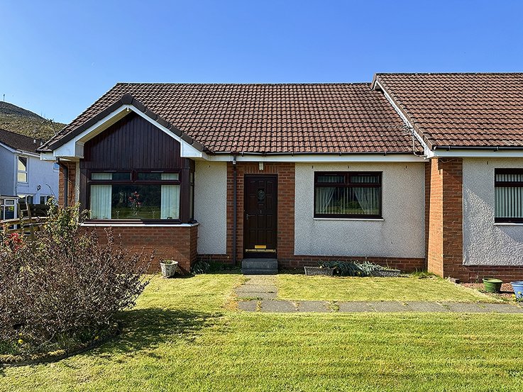 1 Blair Beag, Sandbank, Dunoon