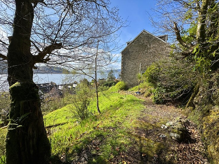 Garden Flat,  Kyles View, Tighnabruaich