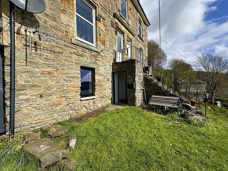 Garden Flat,  Kyles View, Tighnabruaich