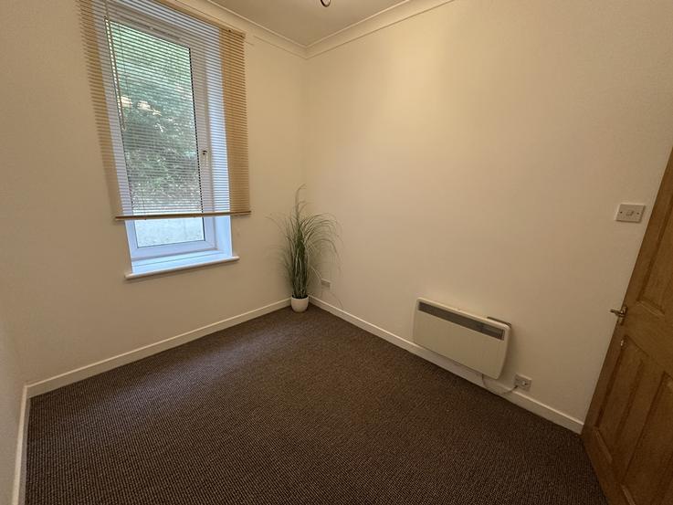 5 Kilmun Court,  Shore Road, Kilmun
