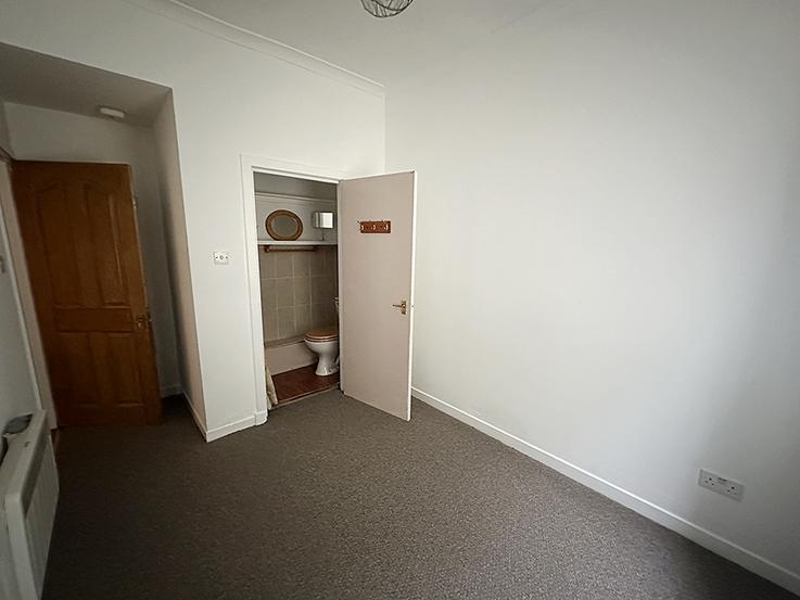 5 Kilmun Court,  Shore Road, Kilmun
