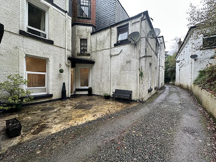 5 Kilmun Court,  Shore Road, Kilmun