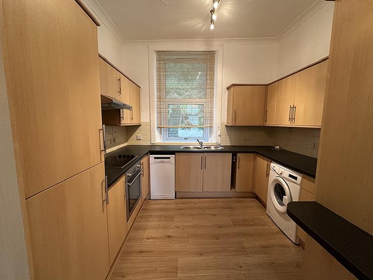 5 Kilmun Court,  Shore Road, Kilmun