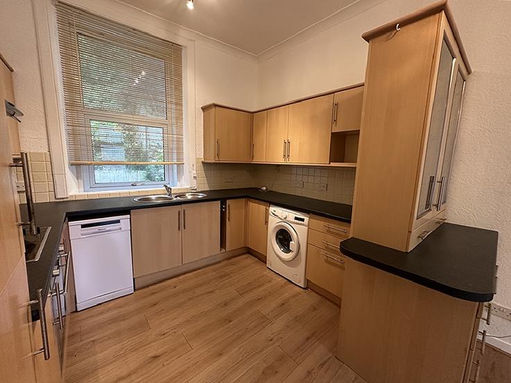5 Kilmun Court,  Shore Road, Kilmun
