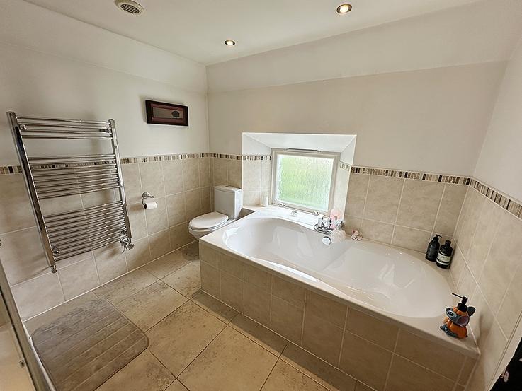 77 Argyll Road, Kirn, Dunoon