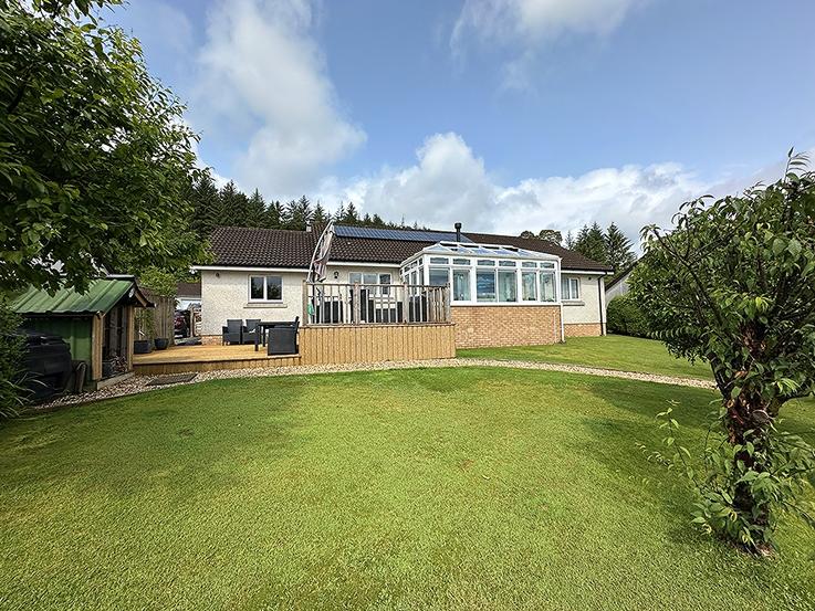 35 Ardenfield, Ardentinny