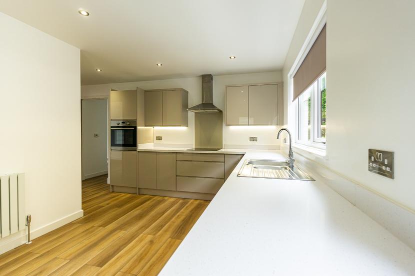 4 Birch Lodge,  118 Bullwood Road, Dunoon