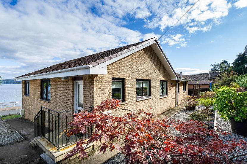 4 Birch Lodge,  118 Bullwood Road, Dunoon