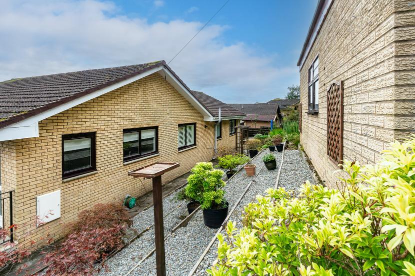 4 Birch Lodge,  118 Bullwood Road, Dunoon