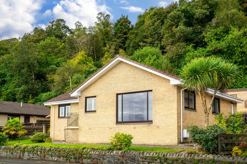 4 Birch Lodge,  118 Bullwood Road, Dunoon