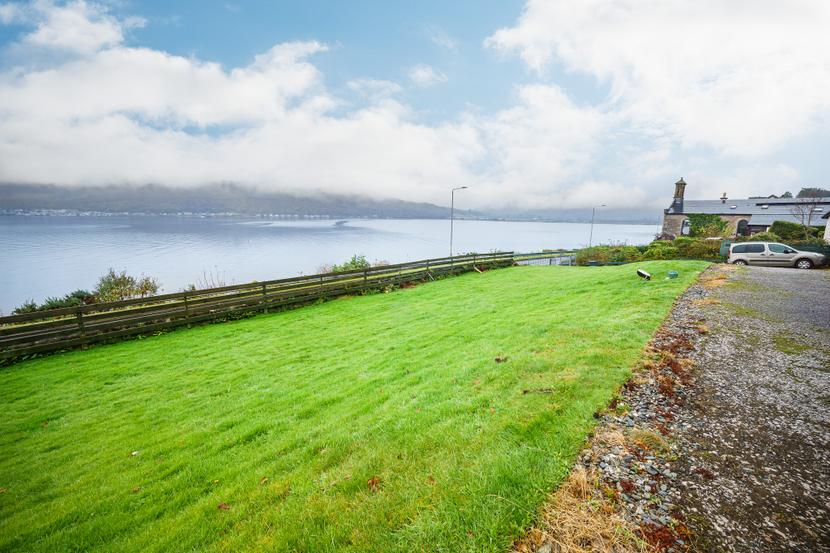 St Munn's Old Manse,  Shore Road, Kilmun