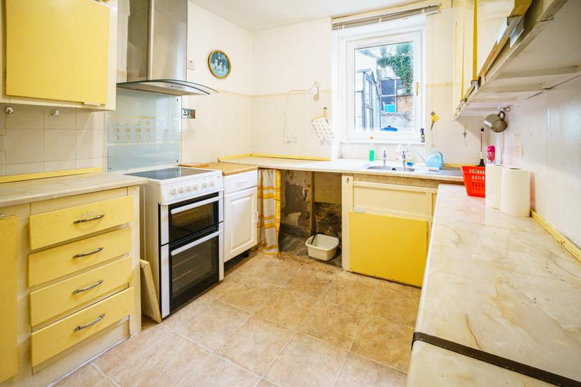 Melville Cottage,  22 Hillfoot Street, Dunoon