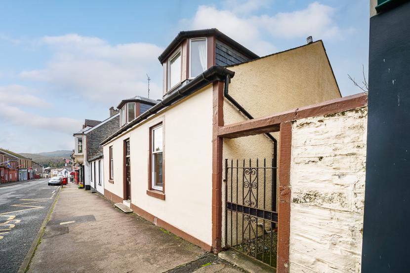 Melville Cottage,  22 Hillfoot Street, Dunoon