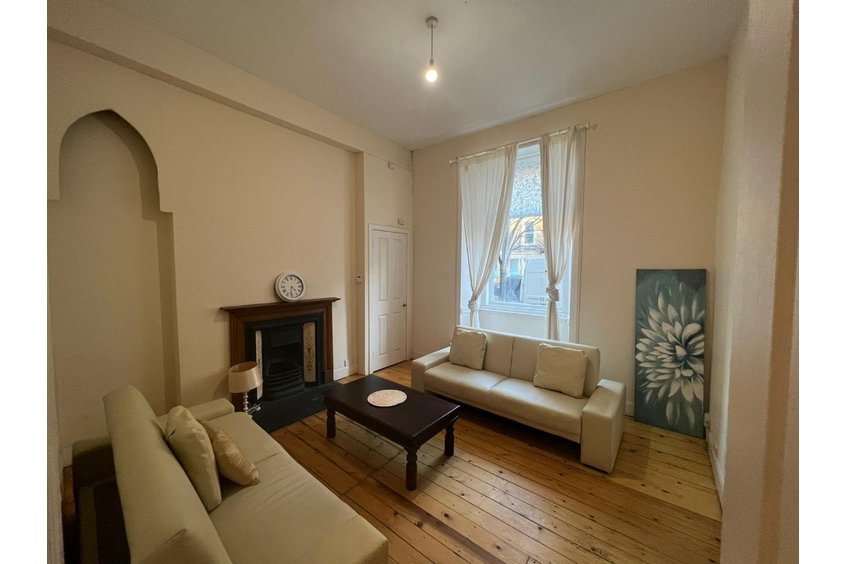 P290: Balfour Street Leith Edinburgh