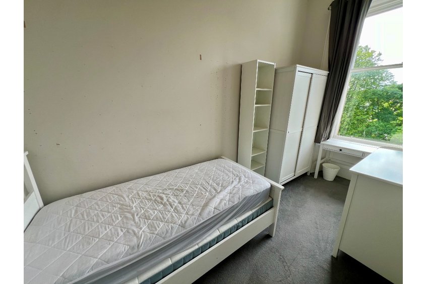 P418: Thirlestane Road Marchmont Edinburgh