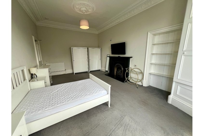 P418: Thirlestane Road Marchmont Edinburgh