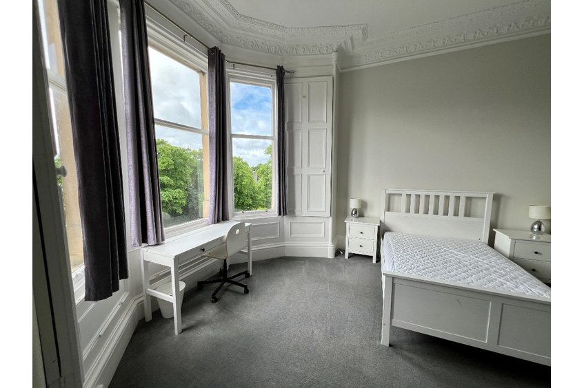 P418: Thirlestane Road Marchmont Edinburgh