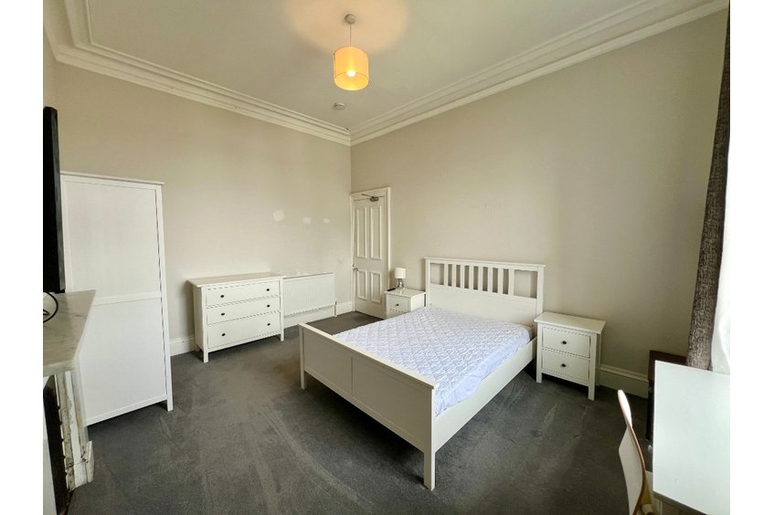 P418: Thirlestane Road Marchmont Edinburgh