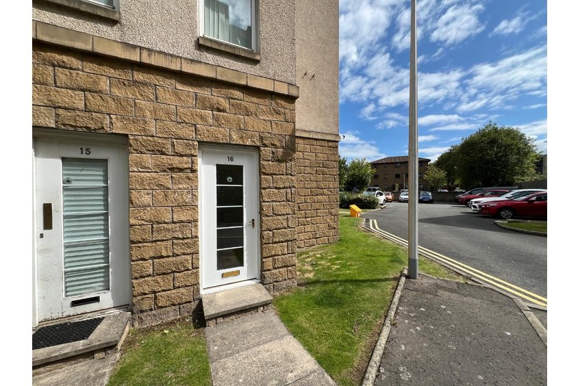 P542: Dicksonfield Leith Edinburgh
