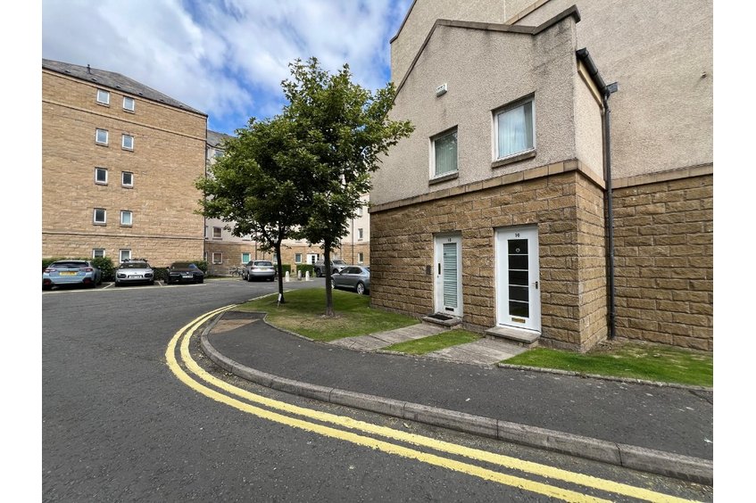 P542: Dicksonfield Leith Edinburgh