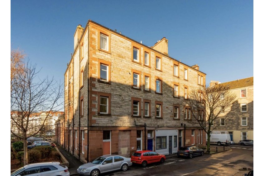 P714: Elgin Terrace Hillside Edinburgh