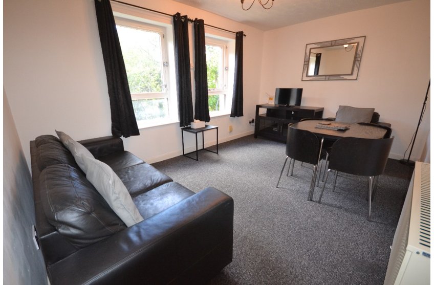 St Katharine's Brae, Liberton Gardens