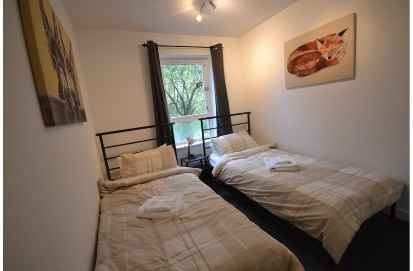 St Katharine's Brae, Liberton Gardens