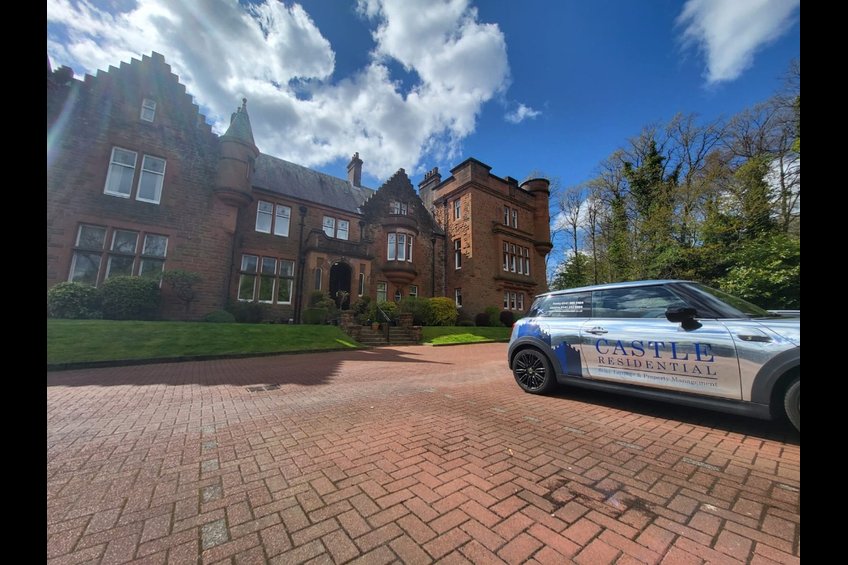 Newark House Manor Park Avenue